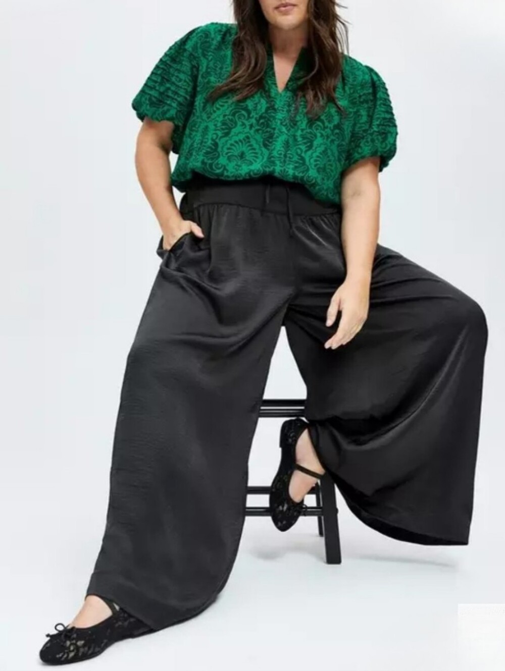 NWT Torrid Belle Isle Size 0 / 0X Wide Leg Black Satin Drawcord Pants 1832-P
